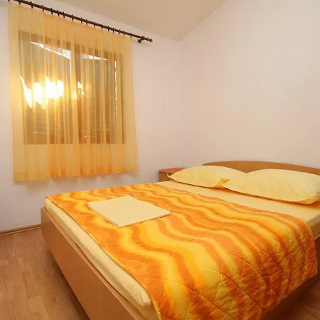 Lägenhet 6779a Podgora (Split-Dalmatia)